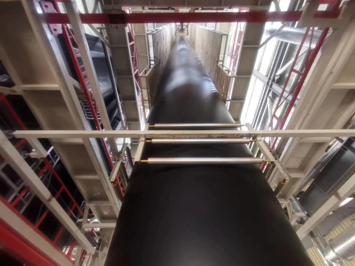 吹膜城建土工膜